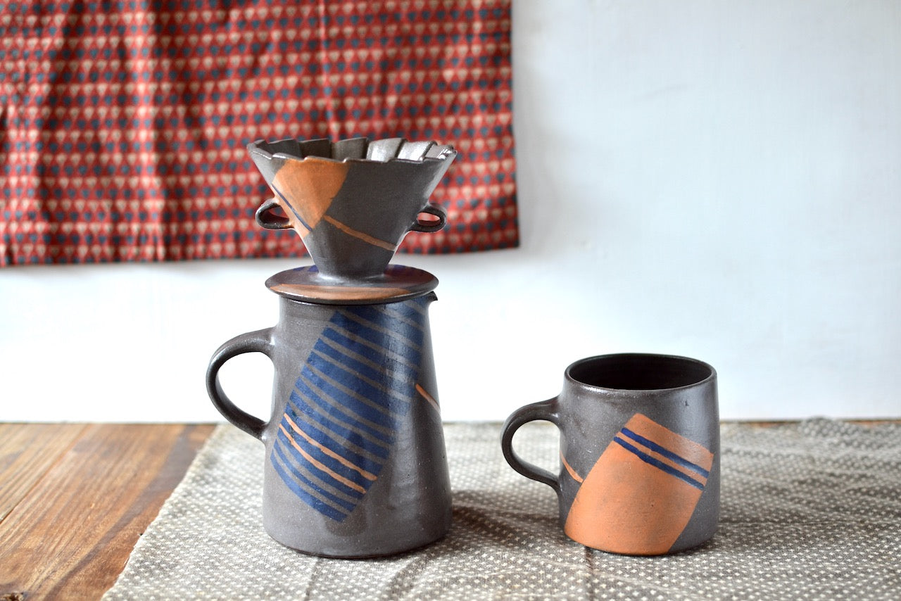 Feeling Stripy Pitcher - Dark Choco