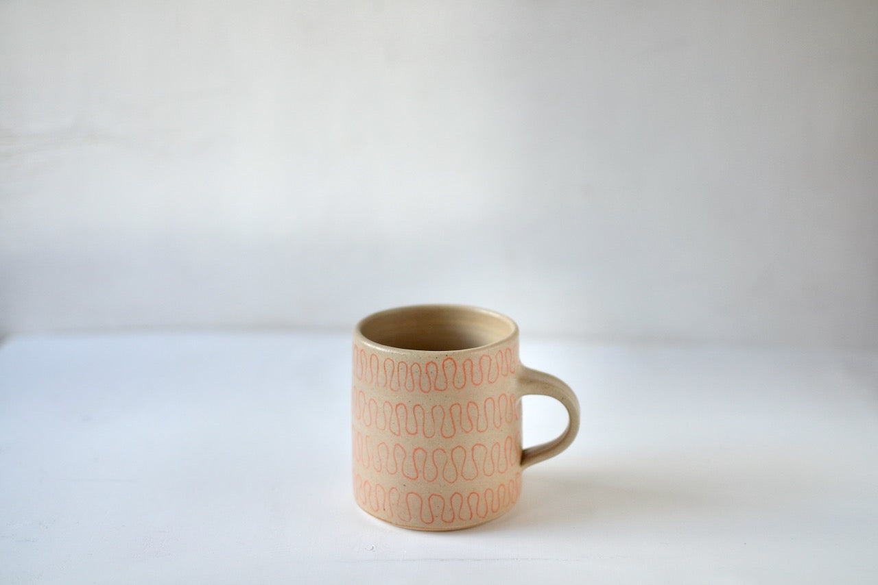 Beige Wiggly Mug