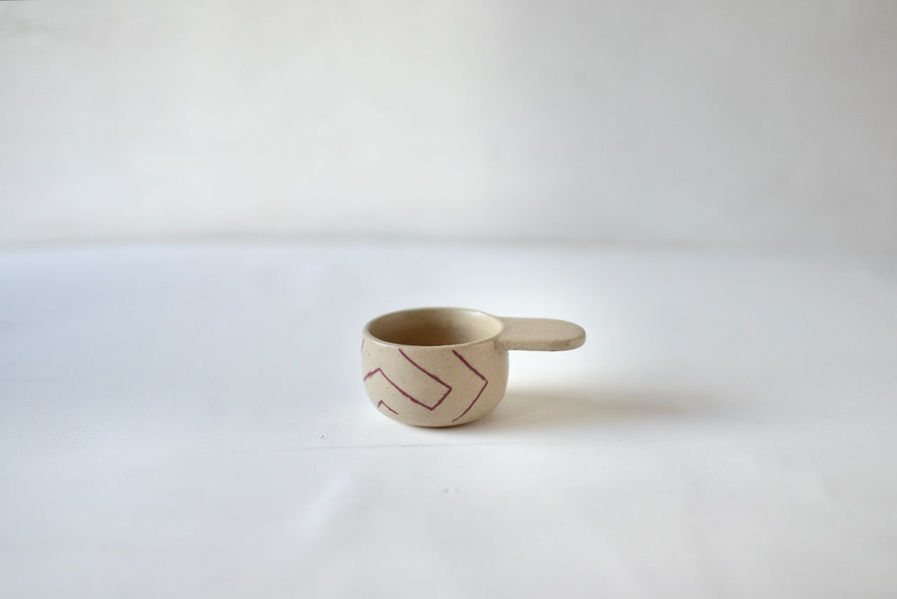 Coffee scoop beige